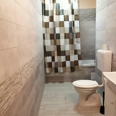 Anna Apartman Solnok
