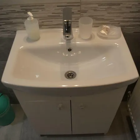 Anna Apartman * Solnok
